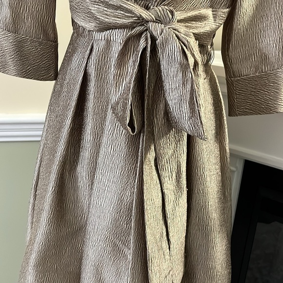 DONNA RICCO Collection Gold Metallic Textured Rhinestone Button Dress NWOT - Picture 5 of 14